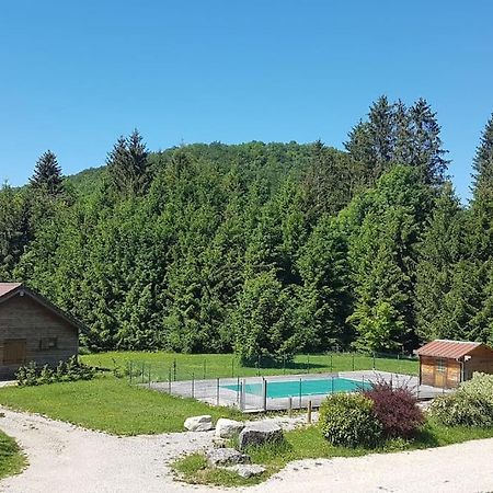Gite Jura Mina Chalet Au Milieu De La Nature Villa Ney Bagian luar foto