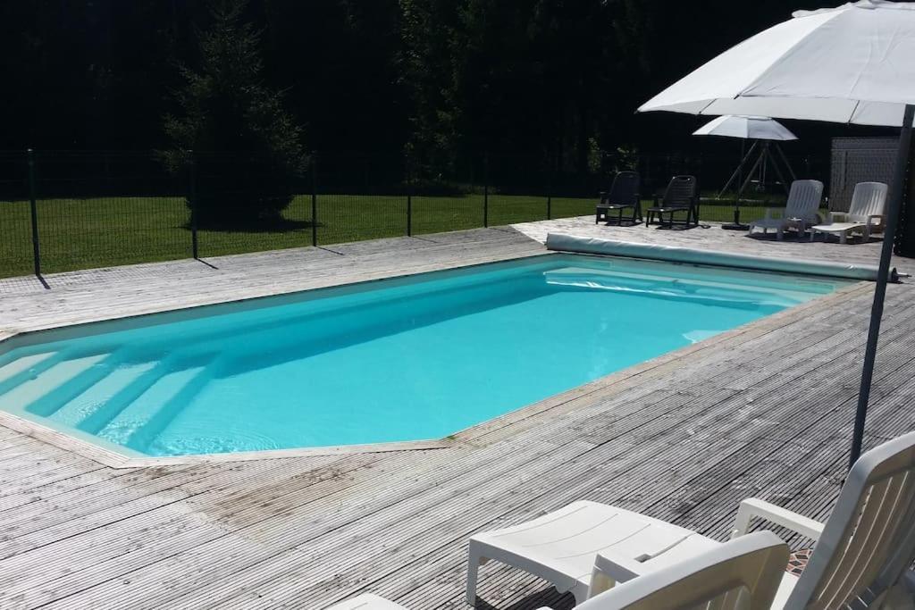 Gite Jura Mina Chalet Au Milieu De La Nature Villa Ney Bagian luar foto